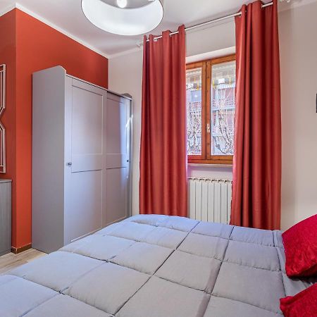 Ferienwohnung Garden House - Con Terrazzo Grugliasco Exterior foto