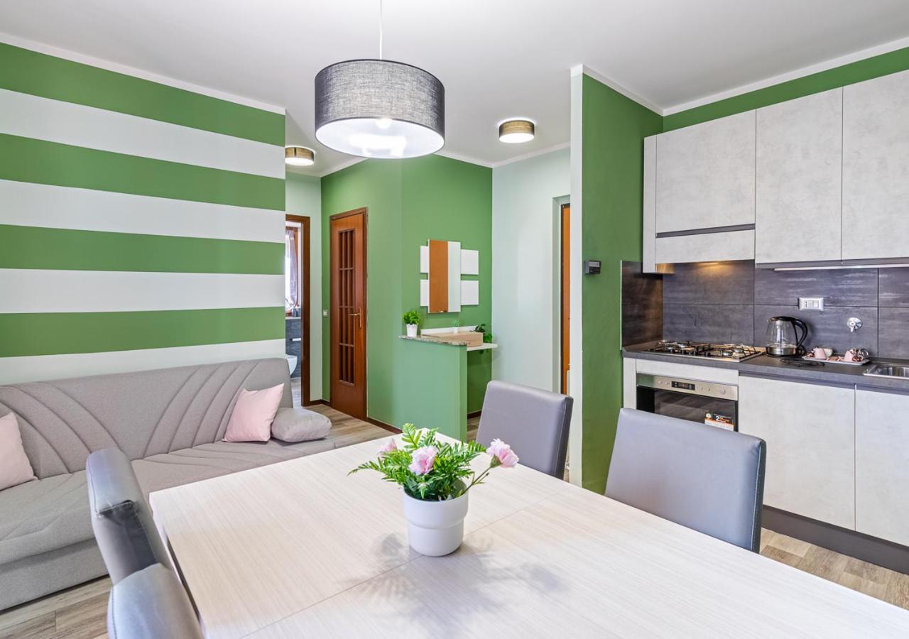 Ferienwohnung Garden House - Con Terrazzo Grugliasco Exterior foto